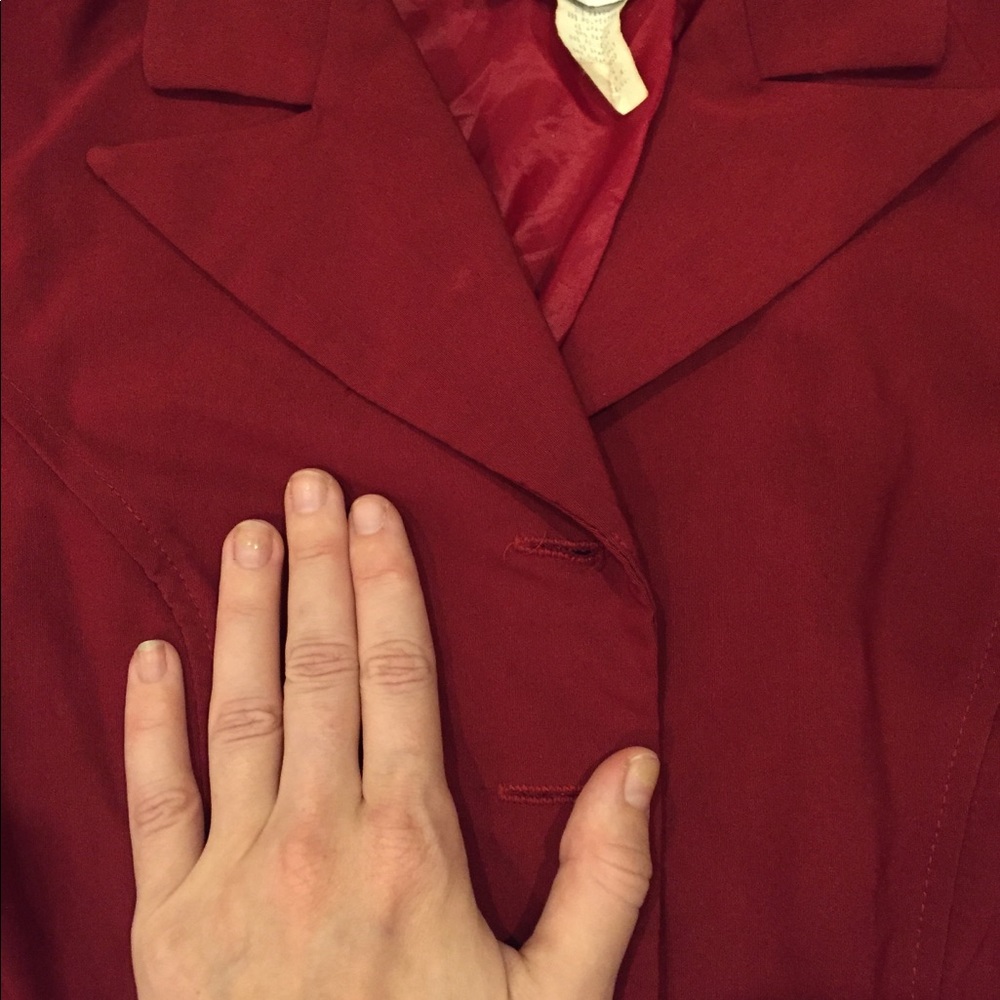 Mid-length Red Blazer - Picture 5 of 7